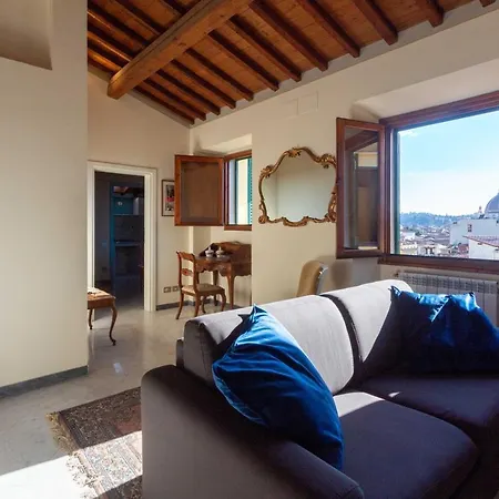 Apartment Cavour 83 *