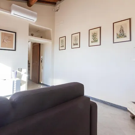 Apartment Cavour 83 Florence